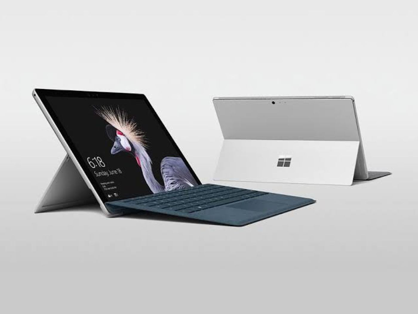 Microsoft Surface Pro 4, Intel Core i5, 256GB SSD, 4GB RAM